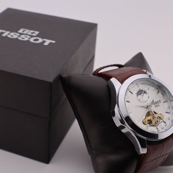 Tissot 1853 Courier Automatic Movement J380 Swiss made Powered by 23 je… - Picture 10 of 10